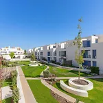 Mar-brand New! With Pool, 50m *